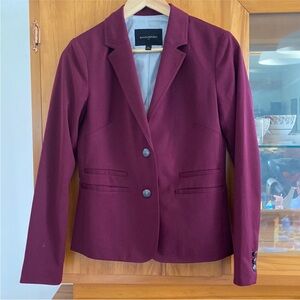 Like new Banana Republic blazer size 2